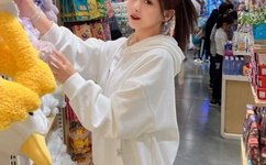 久久精品无码人妻无码AV蜜臀